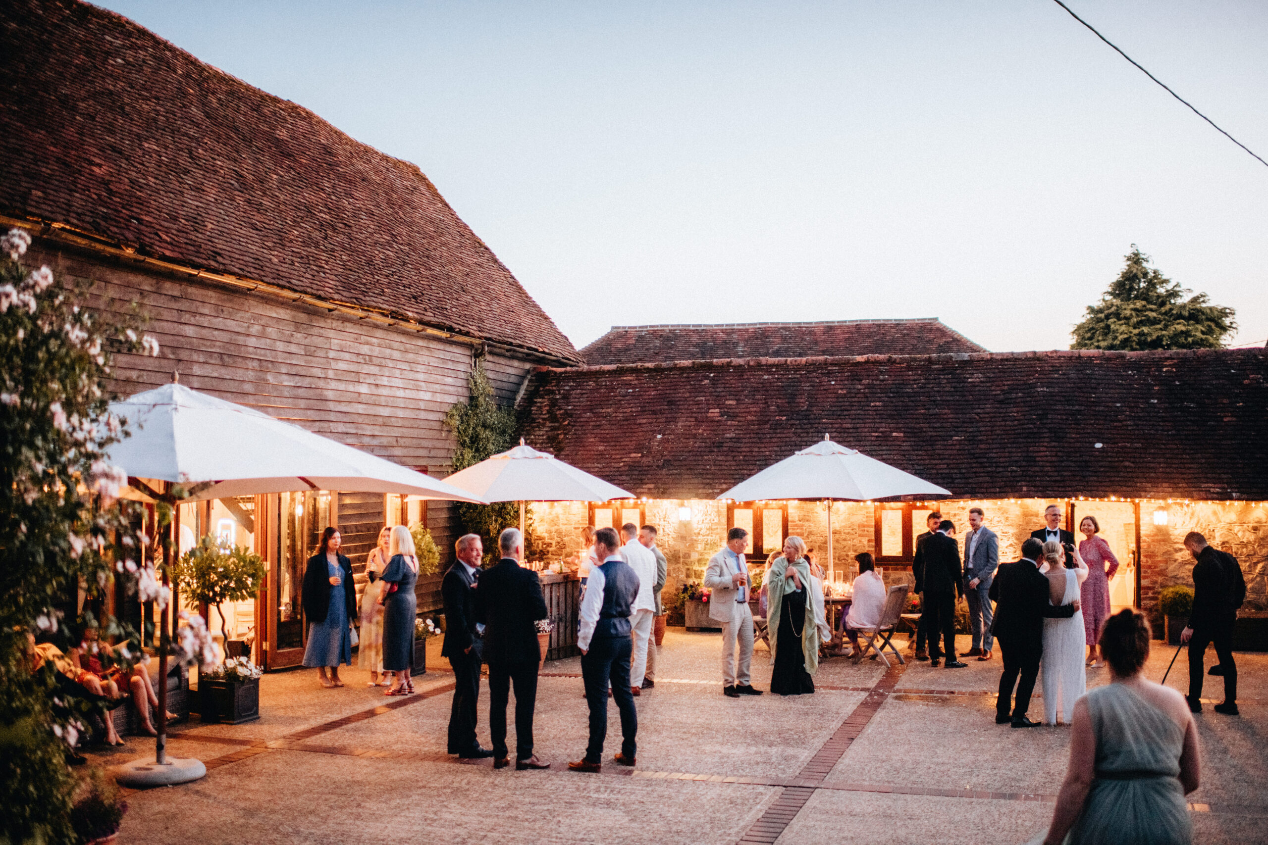 The Benefits of a Two-Day Wedding Hire